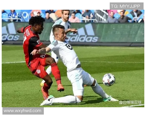 新英格兰革命与洛杉矶银河的激烈对决展现足球魅力与团队精神 新英格兰革命与洛杉矶银河的激烈对决展现足球魅力与团队精神